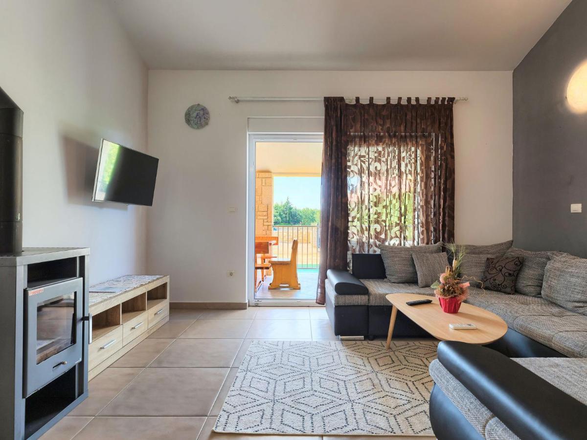 Holiday Home Goldi - Voj512 By Interhome Mednjan Buitenkant foto