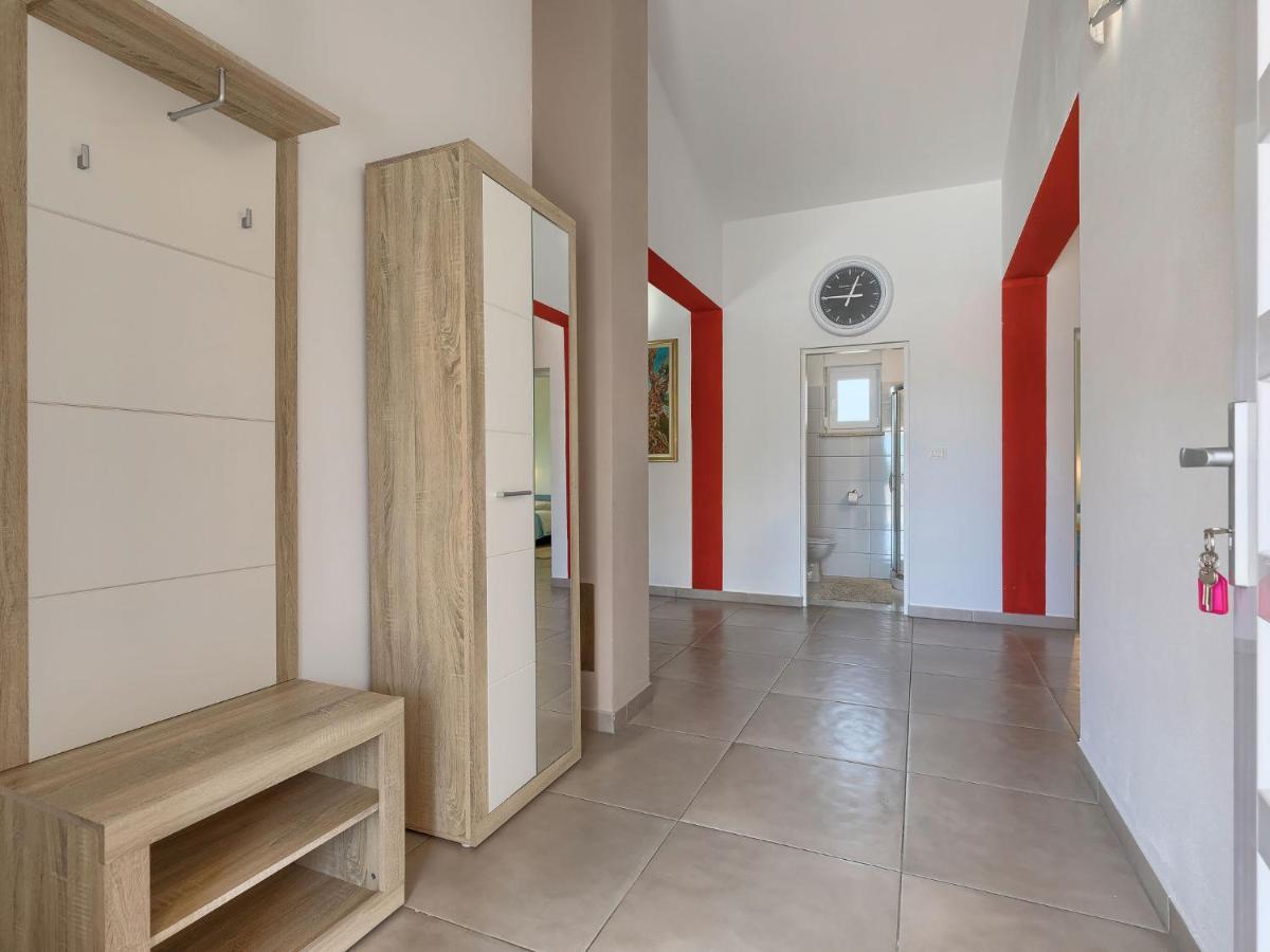 Holiday Home Goldi - Voj512 By Interhome Mednjan Buitenkant foto