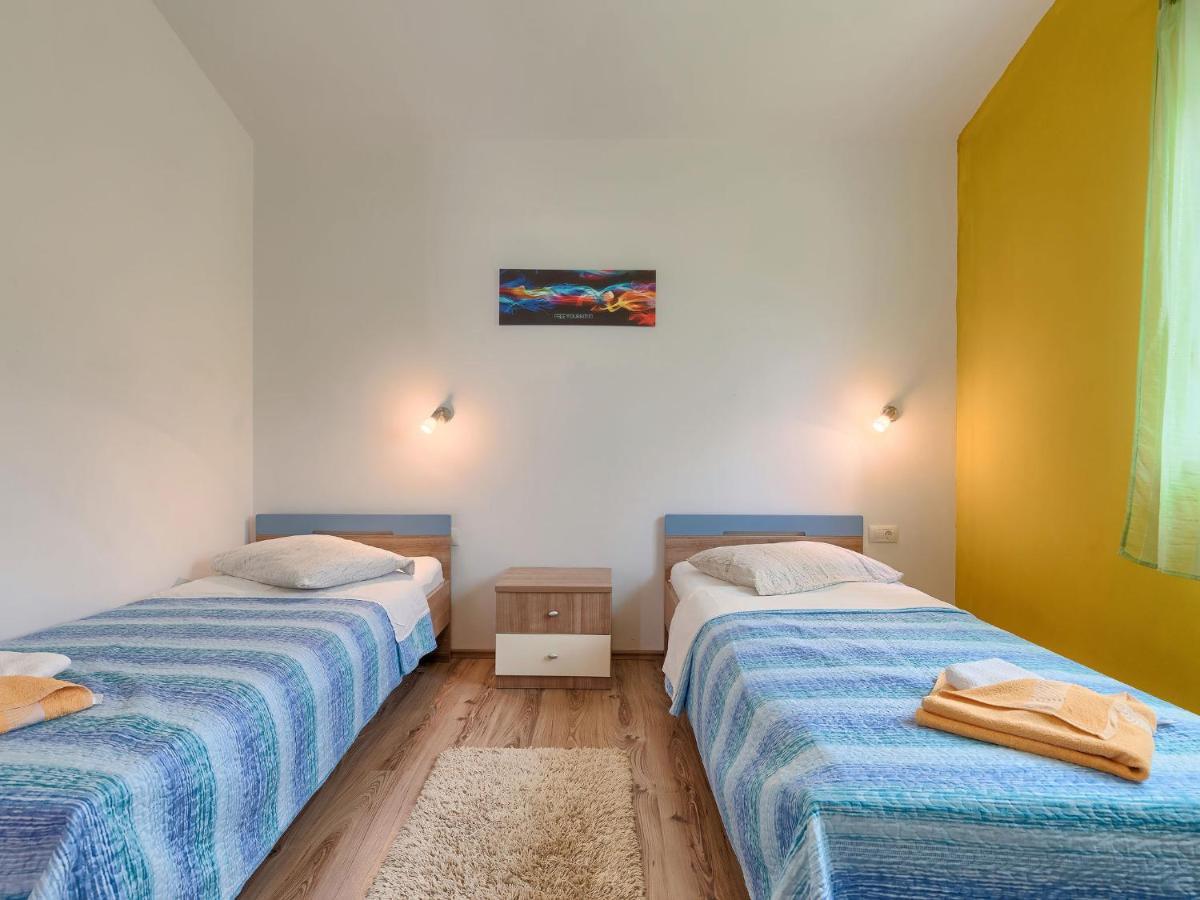 Holiday Home Goldi - Voj512 By Interhome Mednjan Buitenkant foto